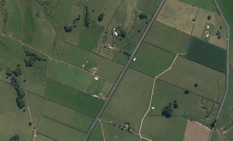 418 Paparimu Road, Papakura - Carousel 1