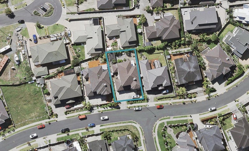 83 Killybegs Drive, Pinehill, Auckland - Carousel 1
