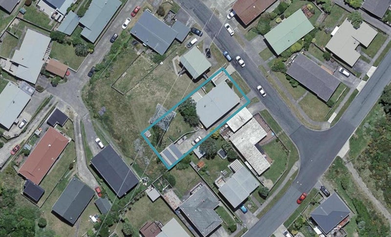 3A Chetwode Grove, Newlands, Wellington - Carousel 1