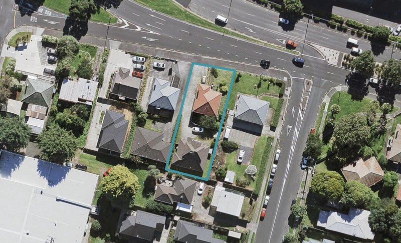 83A St Lukes Road, Sandringham, Auckland - Carousel 1