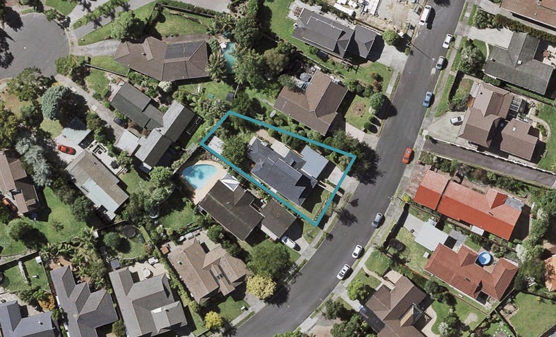 30 Greenbank Drive, Saint Johns, Auckland - Carousel 1
