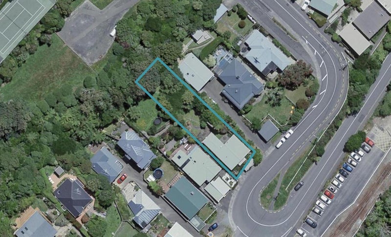 16 Collingwood Street, Ngaio, Wellington - Carousel 1