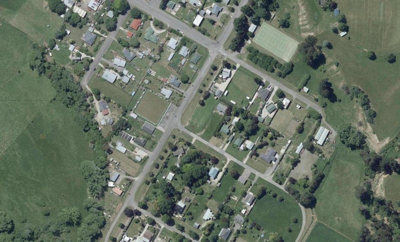 1 Balmoral Street, Waiau, Waiau - Carousel 1