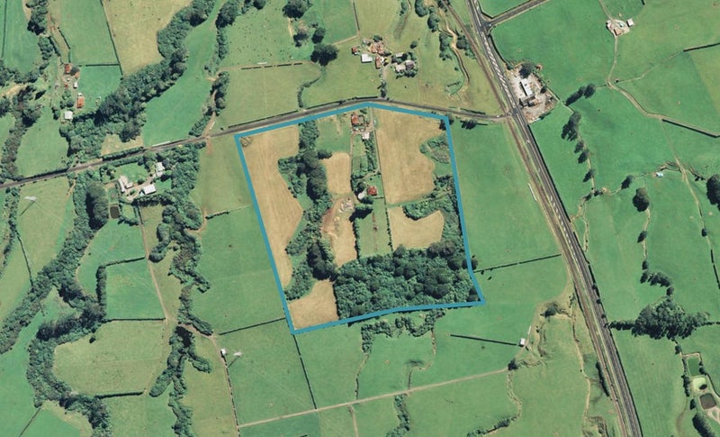23 Rutland Road, Midhirst - Carousel 1