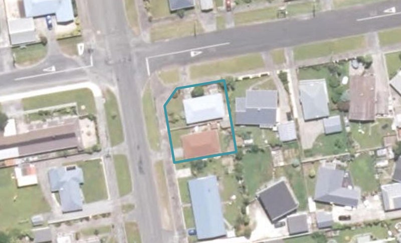 143A Queen Street, Westport, Westport - Carousel 1
