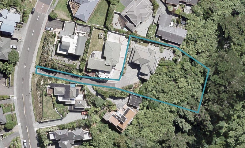 118 Viewmont Drive, Harbour View, Lower Hutt - Carousel 1