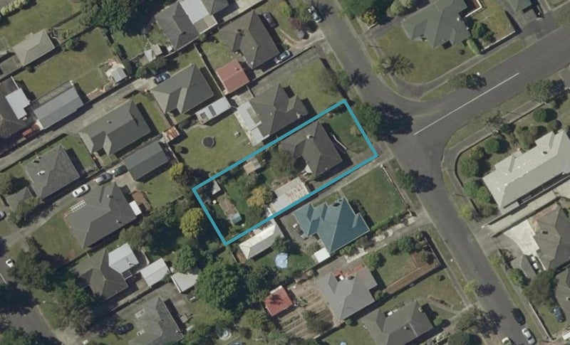 38 Manchester Street, Takaro, Palmerston North - Carousel 1