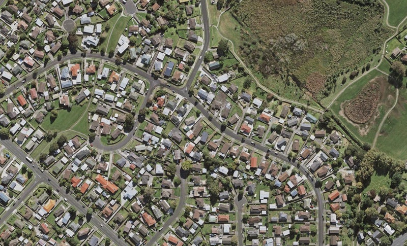 43 Alabaster Drive, Papatoetoe, Auckland - Carousel 1