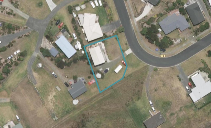 1 Driftwood Place, Mangawhai Heads, Mangawhai - Carousel 1
