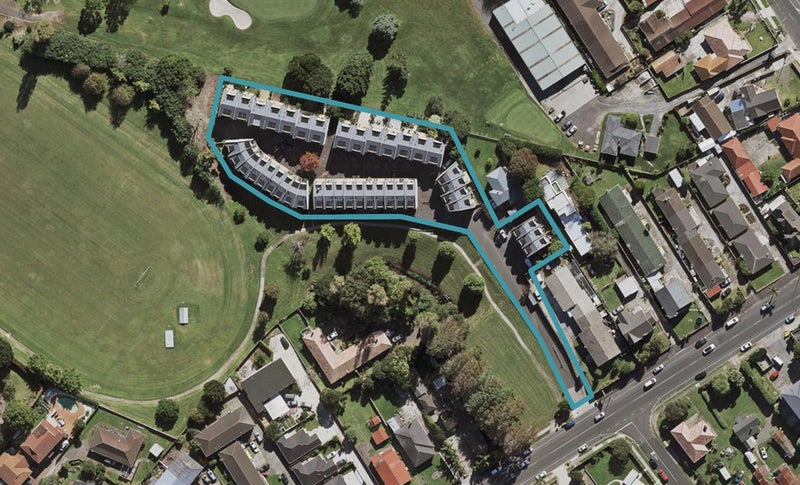 3/266 Shirley Road, Papatoetoe, Auckland - Carousel 1