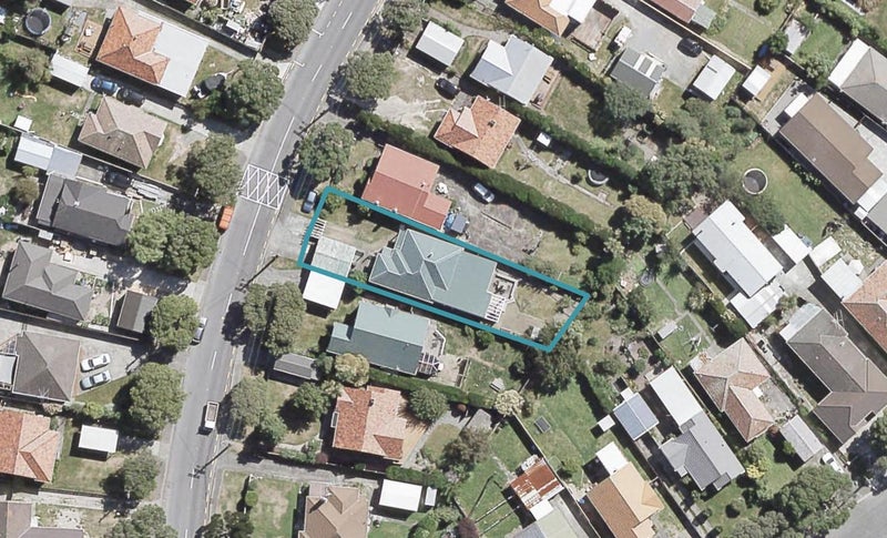 10 Bell Road, Waiwhetu, Lower Hutt - Carousel 1