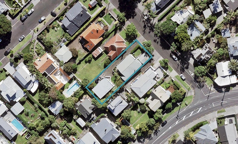 6 Kotare Avenue, Westmere, Auckland - Carousel 1