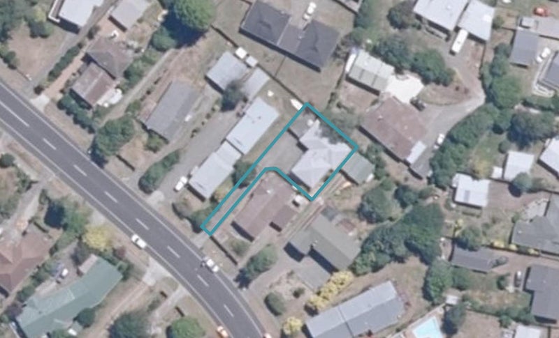 1/86 Tamatea Road, Taupō - Carousel 1
