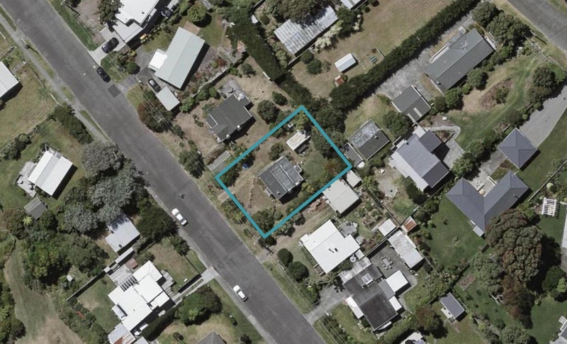 31 Waimea Road, Waikanae Beach, Waikanae - Carousel 1
