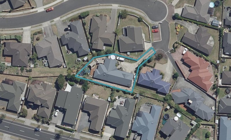 16 Everton Place, Grandview Heights, Hamilton - Carousel 1