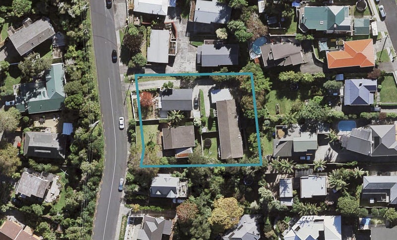 2/34 Colonial Road, Birkenhead, Auckland - Carousel 1