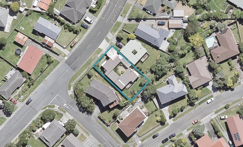304 Maungaraki Road, Maungaraki, Lower Hutt - Carousel 1