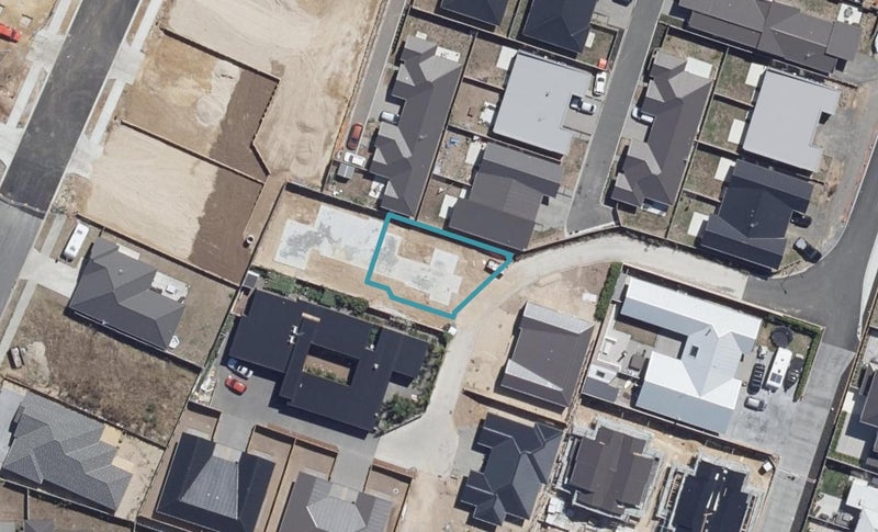 1/12 Onukutara Place, Huntington, Hamilton - Carousel 1