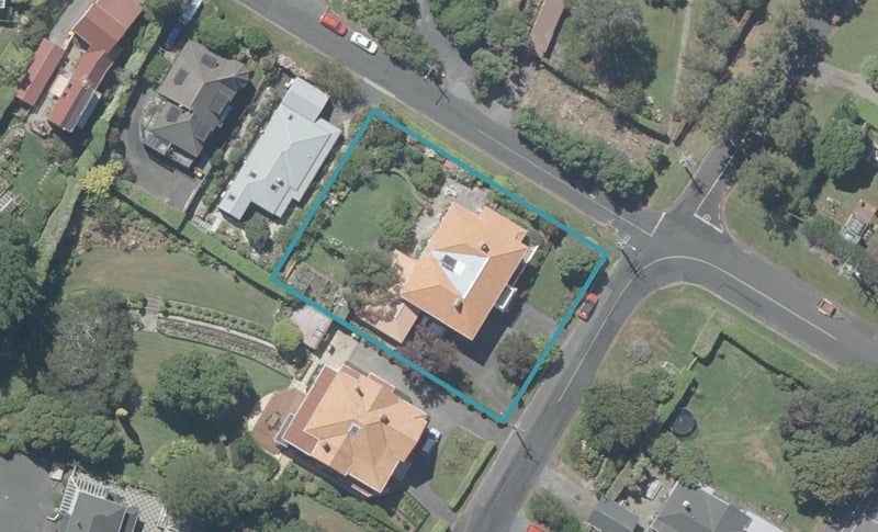 17 Takahe Terrace, Saint Leonards, Dunedin - Carousel 1