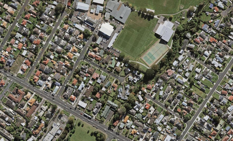 6E Wilmshurst Avenue, Papatoetoe, Auckland - Carousel 1