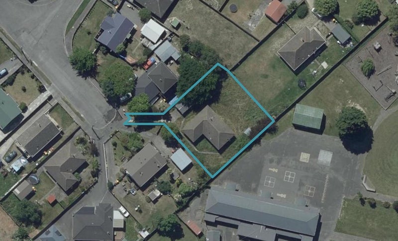 11 Twynham Place, Aranui, Christchurch - Carousel 1