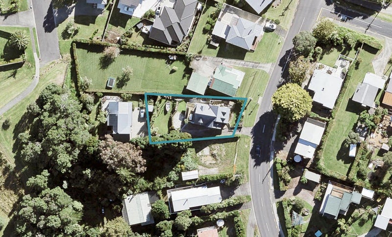 275 Vipond Road, Stanmore Bay, Whangaparaoa - Carousel 1