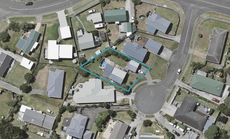 5 Caughley Place, Otaki Beach, Otaki - Carousel 1