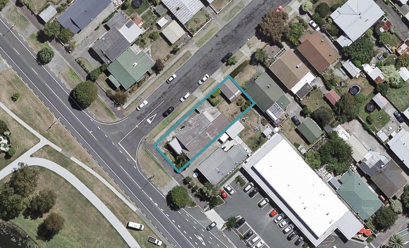 61 Georges Drive, Napier South, Napier - Carousel 1