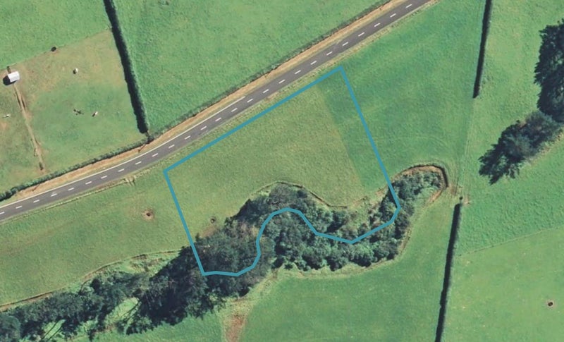 315 Monmouth Road, Pembroke, Stratford - Carousel 1