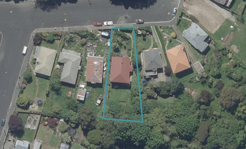 36 Newport Street, Belleknowes, Dunedin - Carousel 1