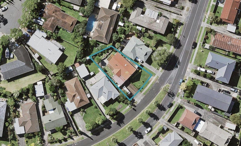 32 Meadway, Sunnyhills, Auckland - Carousel 1