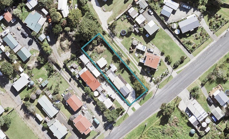 13 Orere Point Road, Papakura - Carousel 1