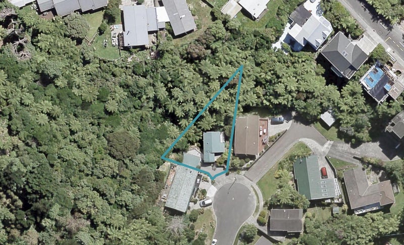 12A Picasso Grove, Belmont, Lower Hutt - Carousel 1