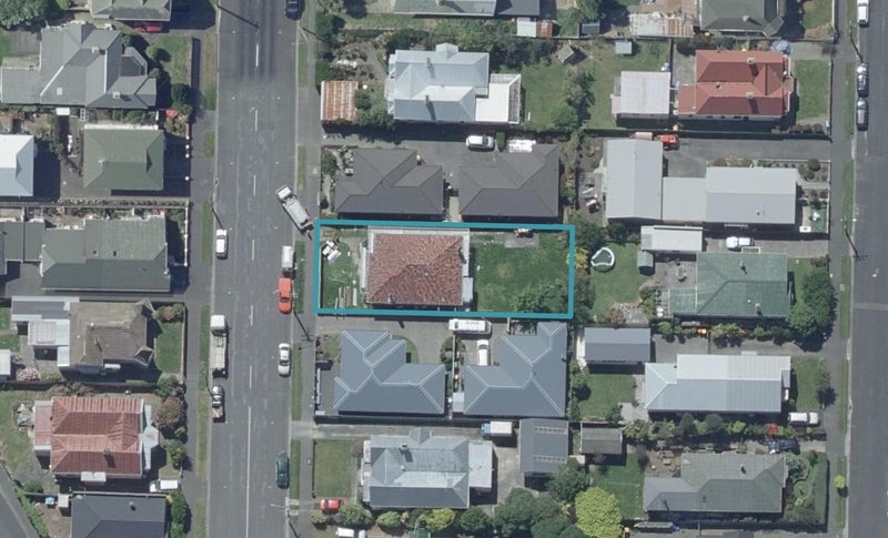 81 Queens Drive, Saint Kilda, Dunedin - Carousel 1