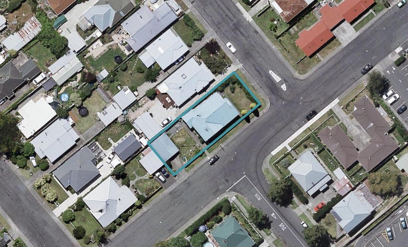 201 Lovedale Road, Saint Leonards, Hastings - Carousel 1