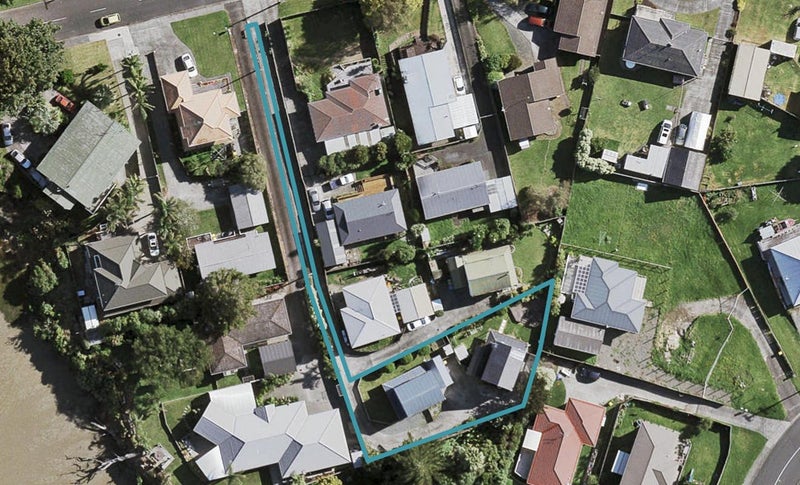 1/0 Youngs Road, Papakura, Auckland - Carousel 1