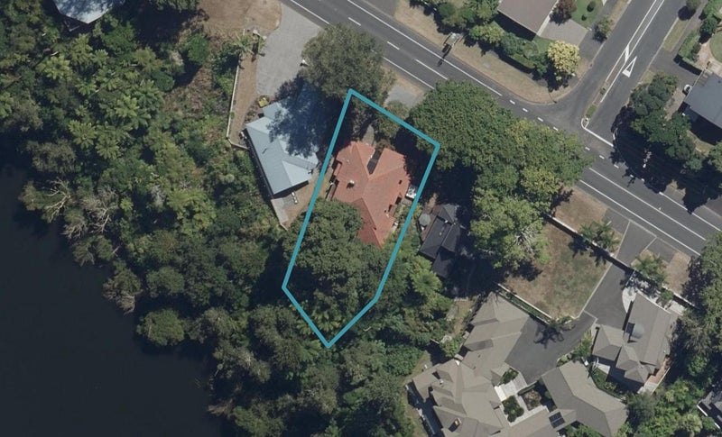 977 River Road, Queenwood, Hamilton - Carousel 1