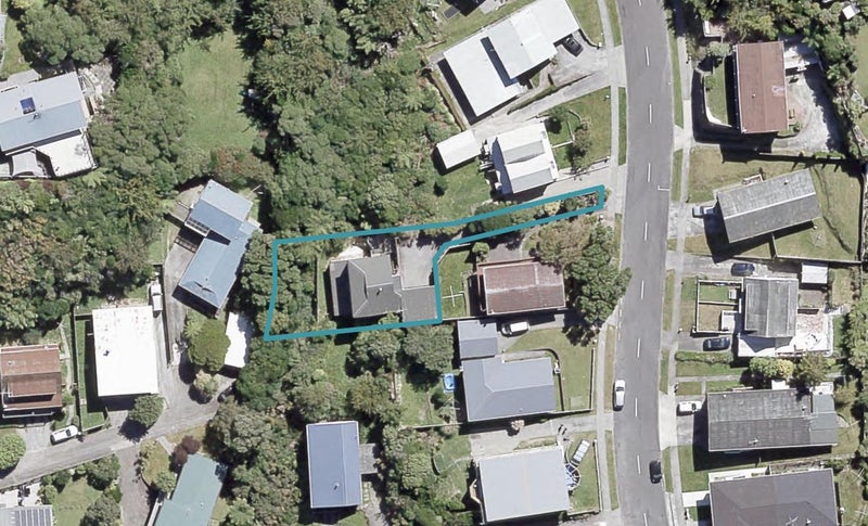 32A Cypress Drive, Maungaraki, Lower Hutt - Carousel 1