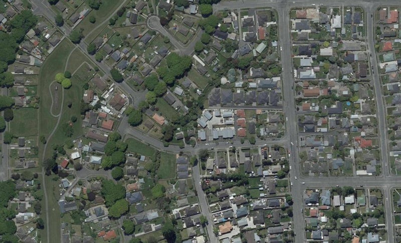 2/11 Orontes Street, Shirley, Christchurch - Carousel 1
