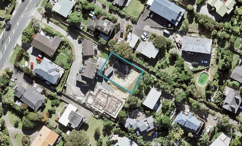 121C Deep Creek Road, Torbay, Auckland - Carousel 1