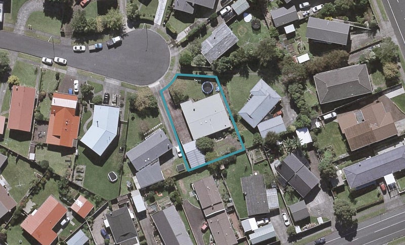 14 Protea Place, Bell Block, New Plymouth - Carousel 1