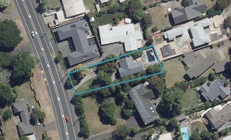 928 River Road, Queenwood, Hamilton - Carousel 1