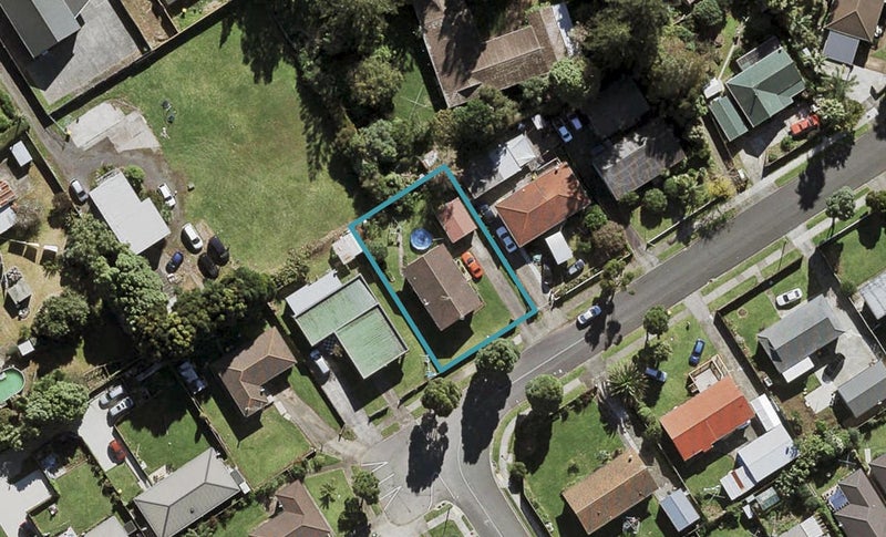 23 Dewhurst Place, Favona, Auckland - Carousel 1