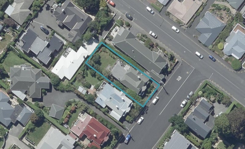 4 Prestwick Street, Maori Hill, Dunedin - Carousel 1
