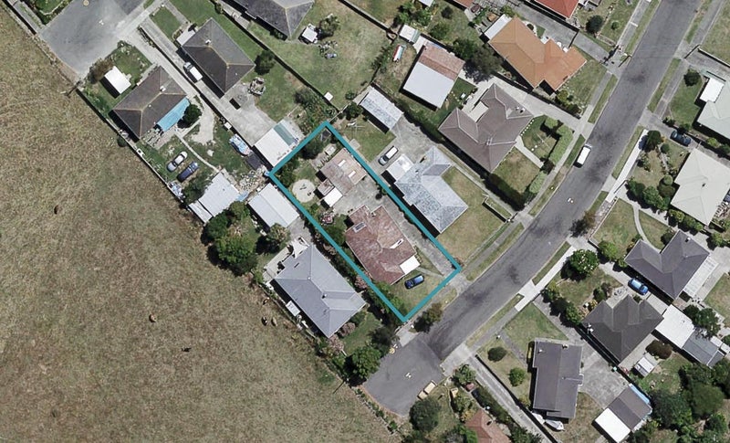 90 Masefield Avenue, Maraenui, Napier - Carousel 1