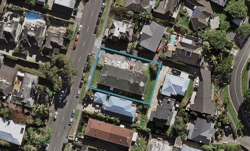 2/26 St Vincent Avenue, Remuera, Auckland - Carousel 1