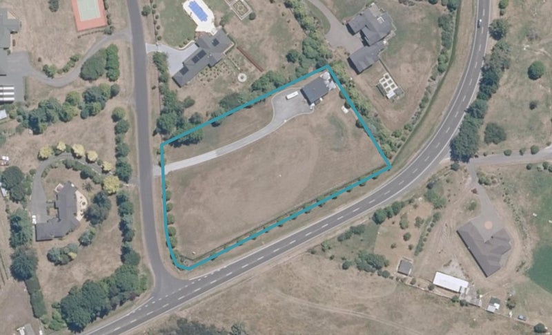 64 Clearwater Lane, Taupo - Carousel 1