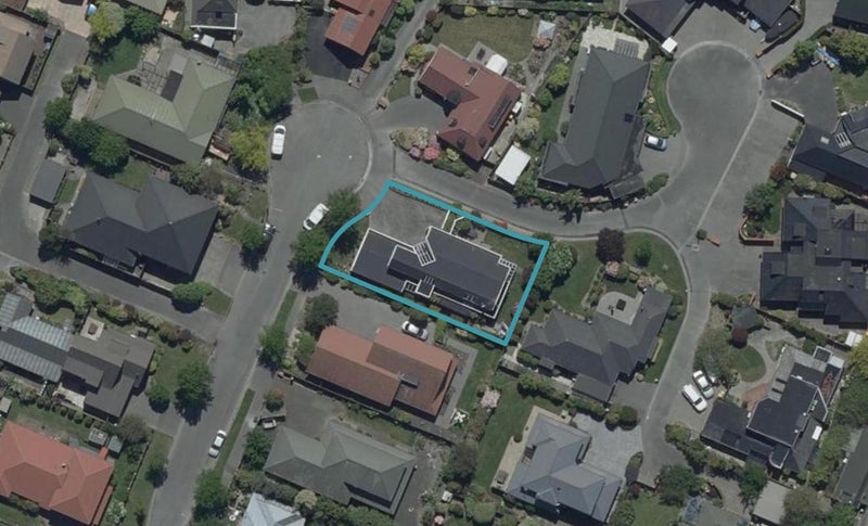 8 Derenzy Place, Avonhead, Christchurch - Carousel 1