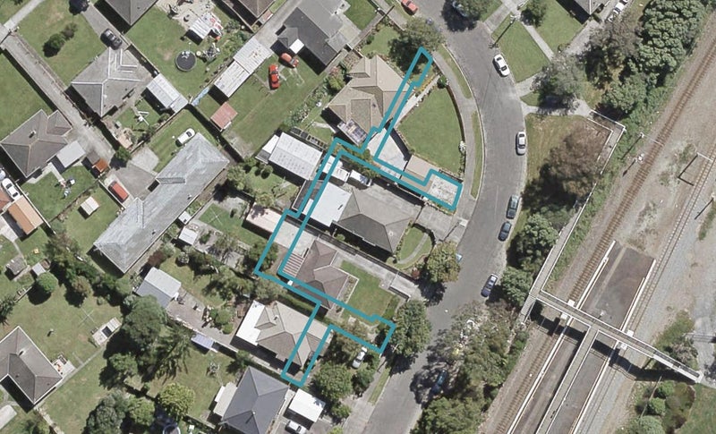 3/14 Rainey Grove, Taita, Lower Hutt - Carousel 1