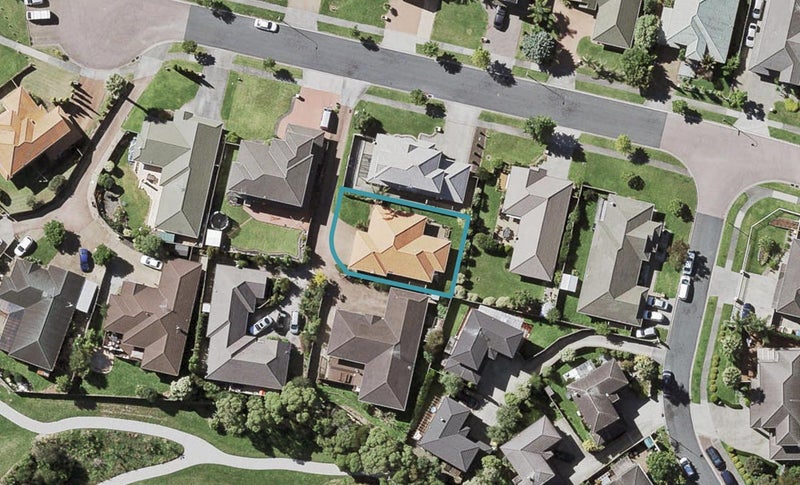 36 Corta Bella Place, Golflands, Auckland - Carousel 1